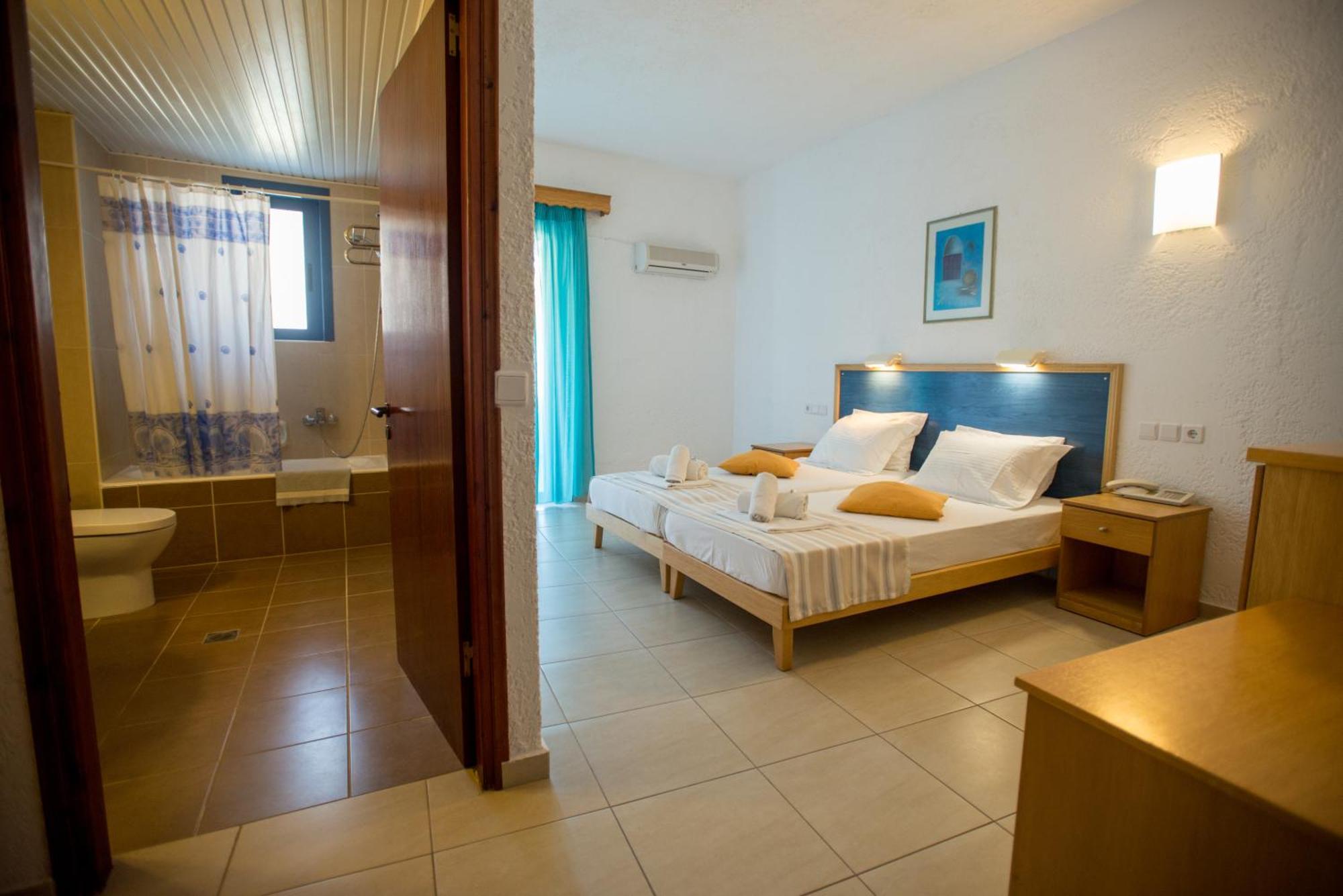 Hotel Neos Ikaros Agia Galini Exteriér fotografie
