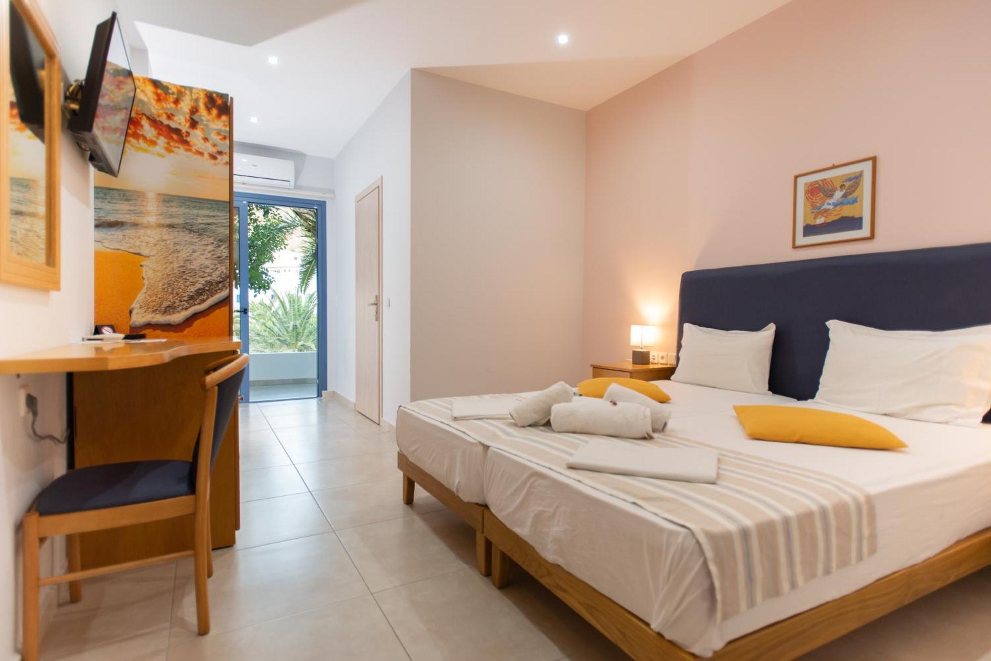 Hotel Neos Ikaros Agia Galini Exteriér fotografie